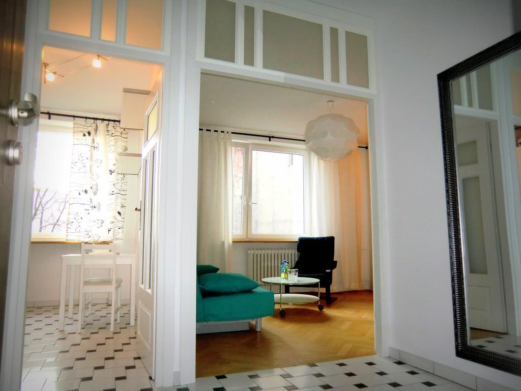 Ap-Apartments Koszykowa No. 33 Warschau Buitenkant foto