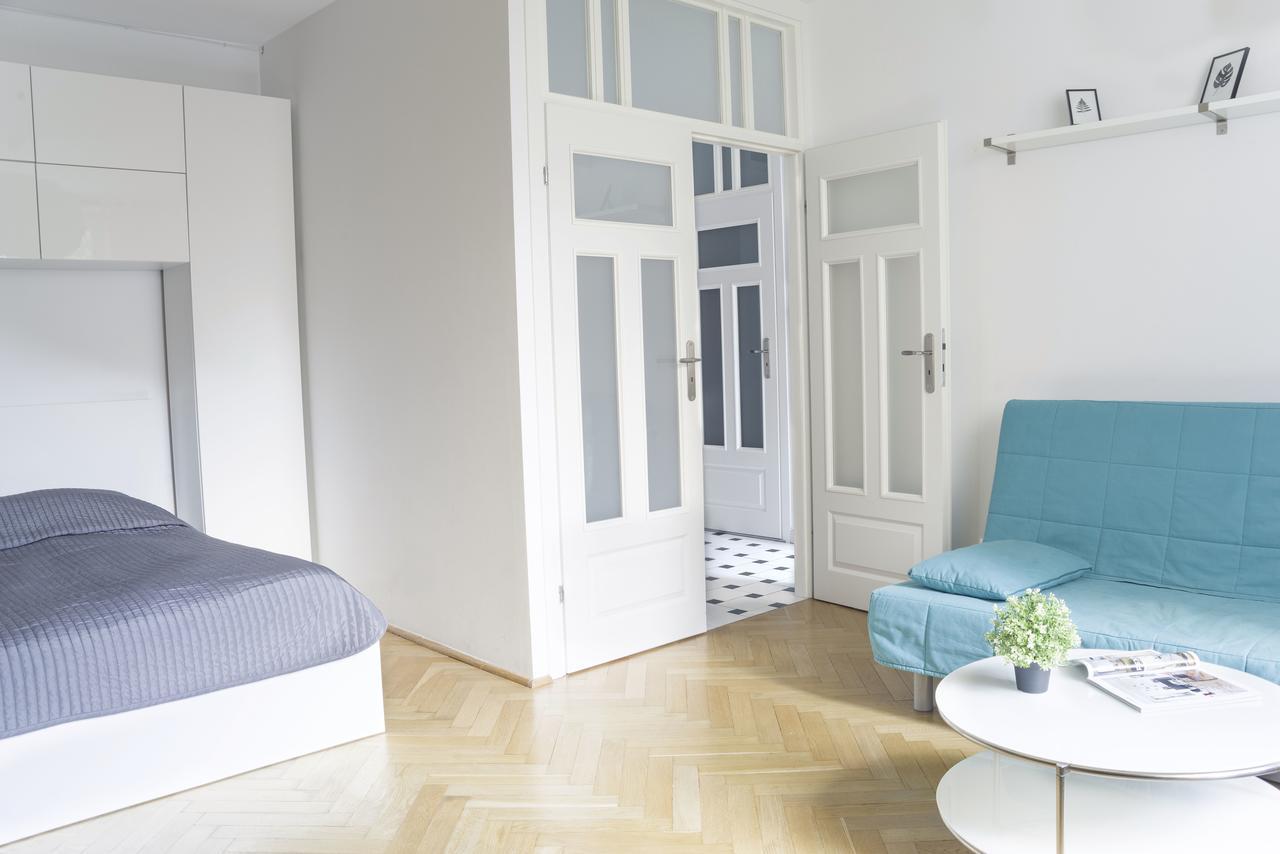 Ap-Apartments Koszykowa No. 33 Warschau Buitenkant foto